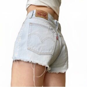 Levi's 501 Light Blue Denim/Jean Shorts with Embroidery - NWOT size 29